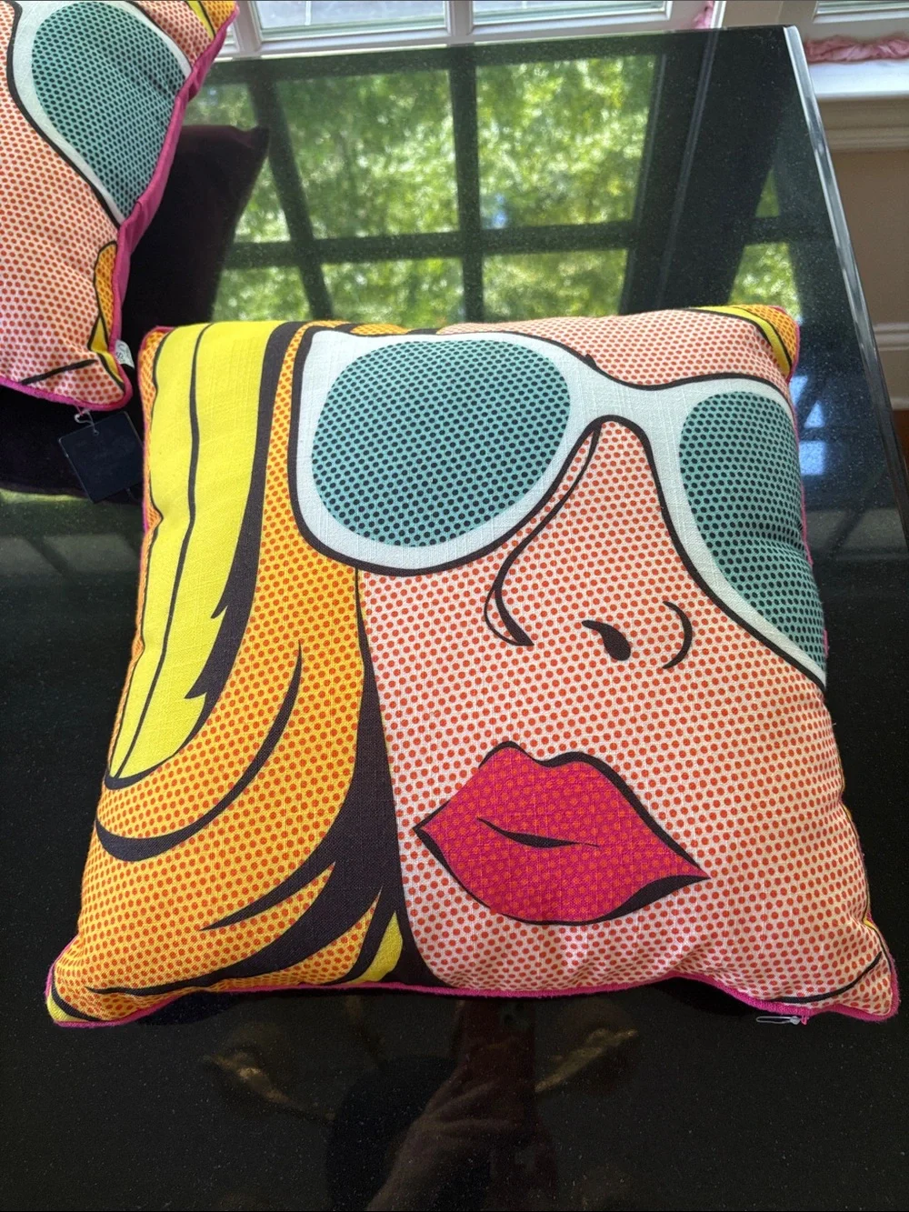 KAS Home Collection POP ART Pink Cushion